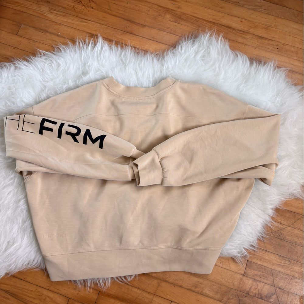 Lululemon softstreme sweater branded